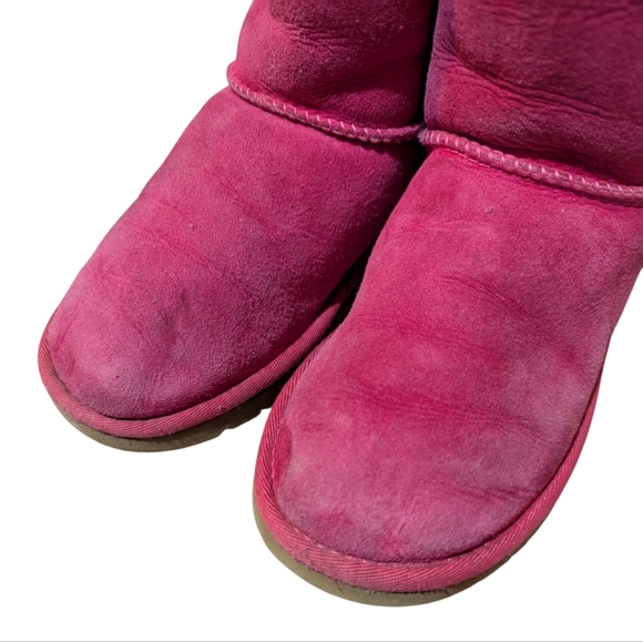 UGG Kids Bailey Bow II Boot Pink Size 4 Colorful Girly - Picture 5 of 8